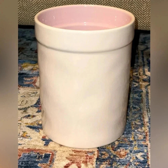 Rae Dunn Clay Artisan Collection Magenta Utensil Holder/Crock “HAPPY SPRING” - Picture 2 of 3